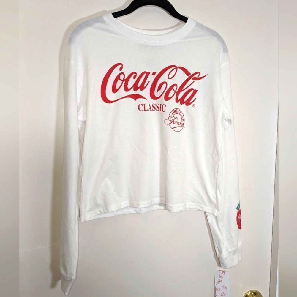 NWT Coca Cola Classic Original Formula Women's Long Sleeve Shrug Crop Top Medium